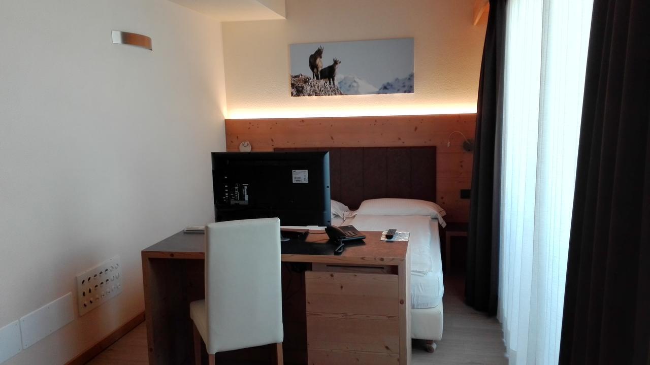 Hotel Silvestri Livigno Exterior foto